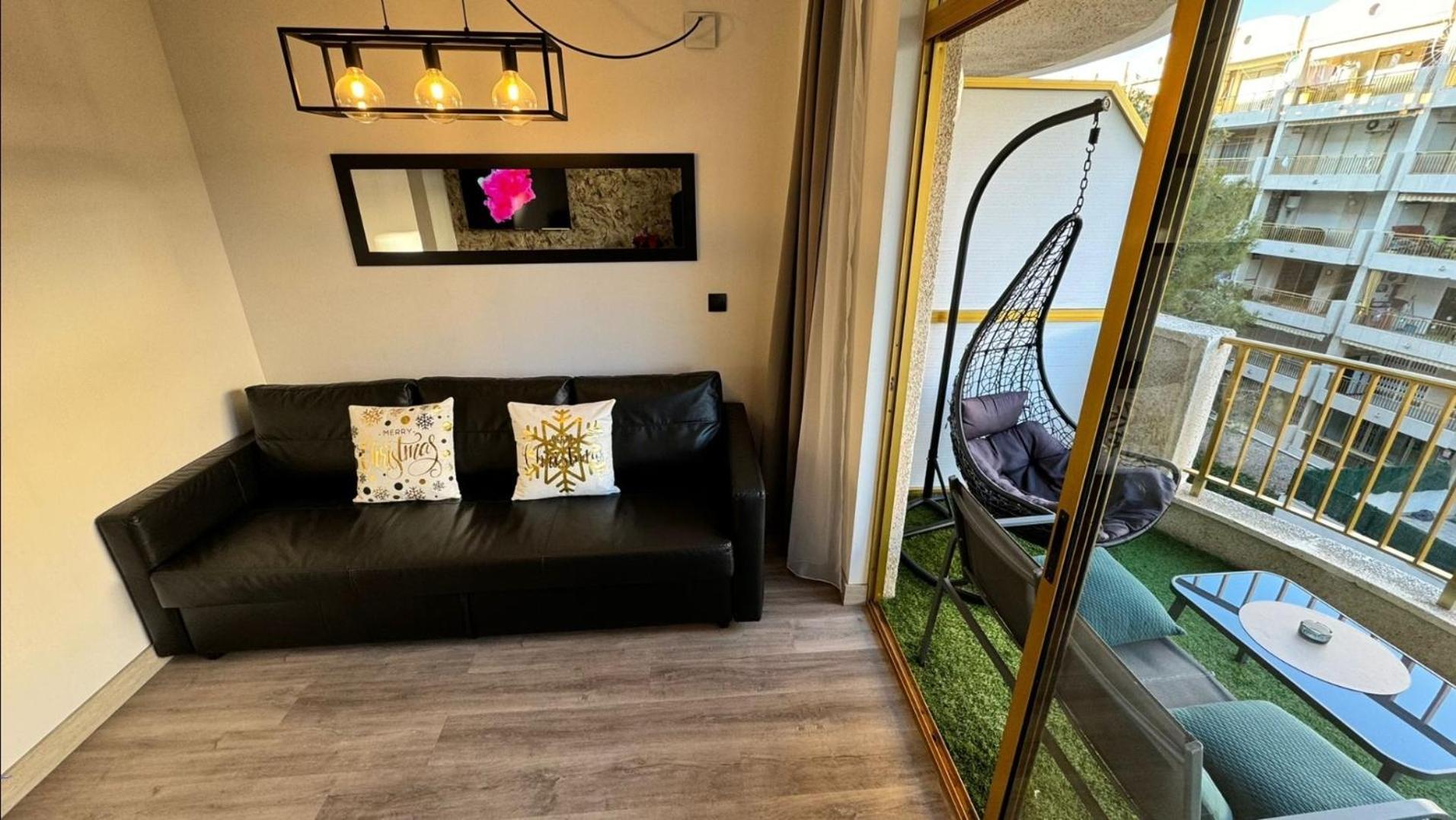 A Estrenar Preciosos Apartamentos Aparthotel Inter2, New Apartments Ln Aparthotel 12 Months Open! Self Check In! Reserva Garaje! ซาลอว์ ภายนอก รูปภาพ