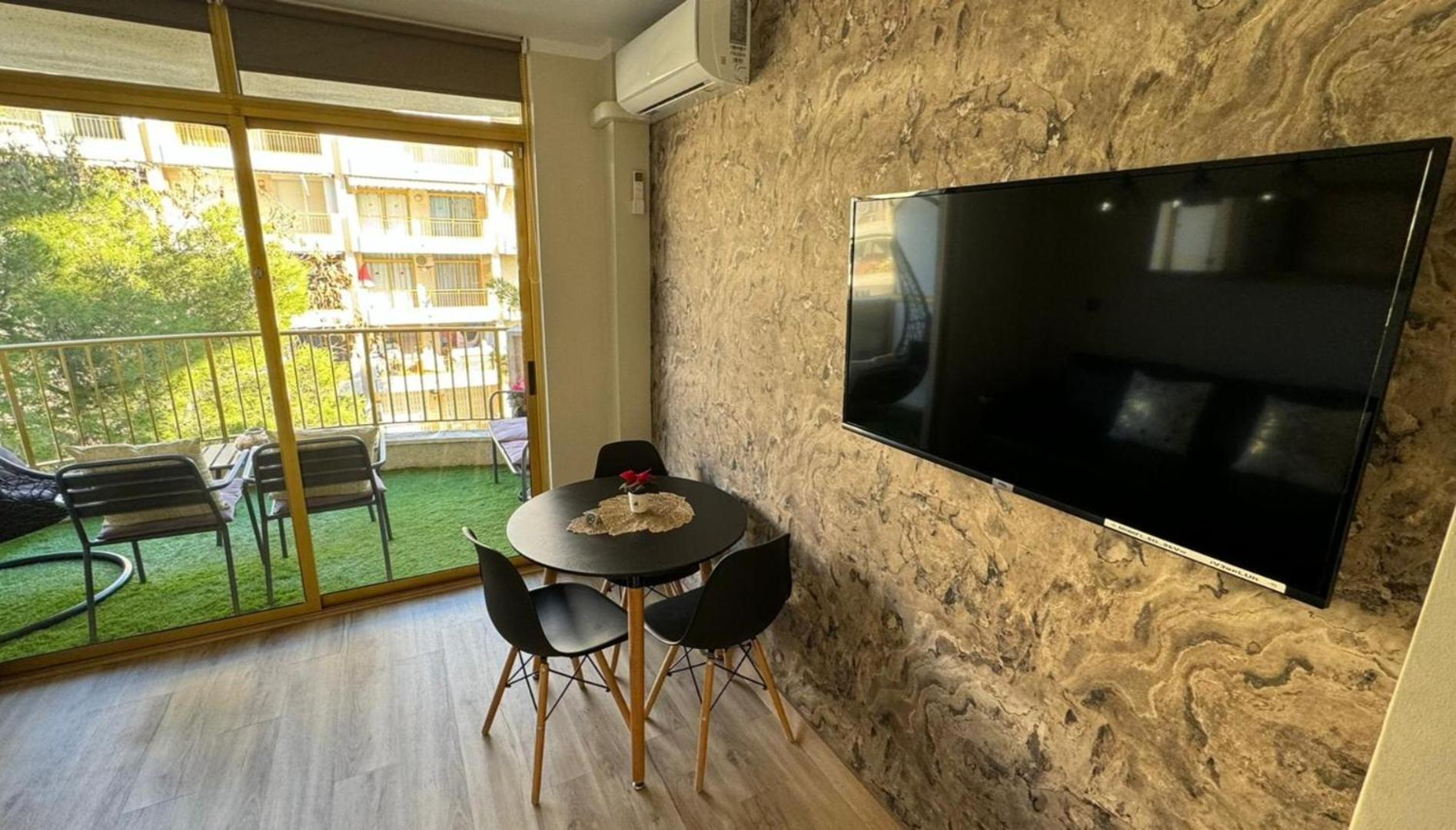 A Estrenar Preciosos Apartamentos Aparthotel Inter2, New Apartments Ln Aparthotel 12 Months Open! Self Check In! Reserva Garaje! ซาลอว์ ภายนอก รูปภาพ